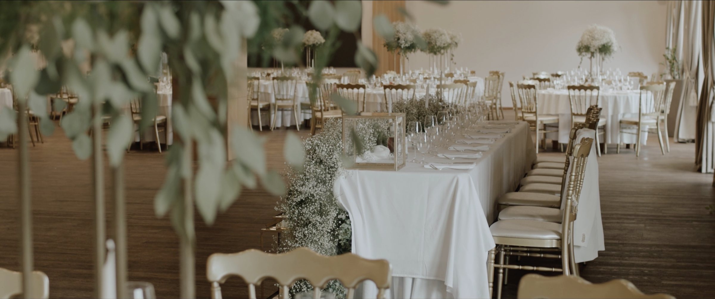 Wedding reception decor at Vrdnička Kula